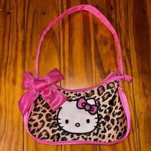 Hello Kitty Pink Leopard Print Purse